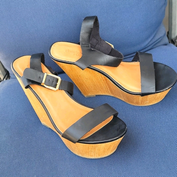 Wedges - Picture 2 of 4